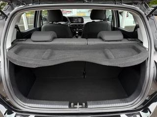 Hyundai i10 1.0 COMFORT NL Auto Cruise Airco Carplay Lane Ass / 32