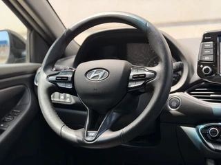 Hyundai i30 1.4 T-GDI N Line Pano Camera CarPlay 18'' LED Keyless / 16