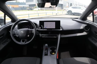 Toyota C-HR HYBRID 140 DYNAMIC ANDROID/APPLE AD-CRUISE PRIVACY-GLASS PARK-SENSOREN KEYLESS 18"LMV BLISS NL-AUTO / 21