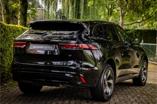 Jaguar F-PACE 2.0 P400e PHEV R-Dynamic Black  Panorama Adaptive Cruise ACC / 5