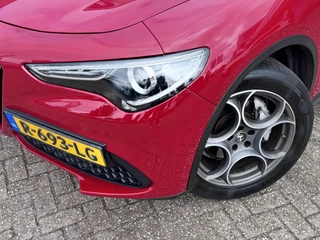 Alfa Romeo Stelvio 2.0 200pk Automaat AWD Sprint | Apple-Android | Parkeercamera | Adaptive Cruise Control / 13