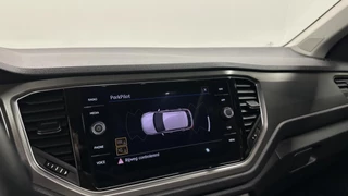 Volkswagen T-Roc 1.0 TSI Style Business PANO LM TREKHAAK DAB CRUISE. / 33