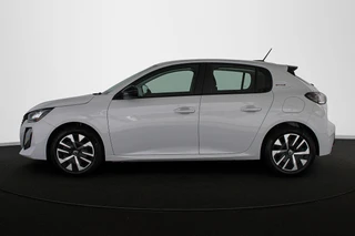 Peugeot 208 1.2 PureTech 100 Style / 27