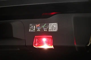 Mercedes-Benz EQB 250+ Electric Art 71 kWh | 7 PERSOONS | PANORAMADAK | DAB | APPLE | CAMERA / 22