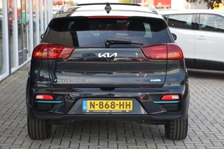 Kia e-Niro DynamicPlusLine 64 kWh|Schuif-kanteldak|Stoelverwarming|Camera|Clima|Cruise|Telefoon / 6
