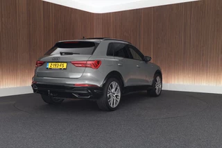 Audi Q3 40 TFSI 190pk quattro edition one Trekhaak Camera Keyless Virtual Cockpit Panoramadak Navigatie S-Line / 12