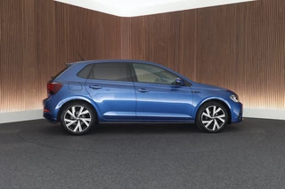 Volkswagen Polo 1.0 TSI 95pk 2x R-Line Climate Control ACC Camera Stoelverwarming Keyless Navigatie / 9