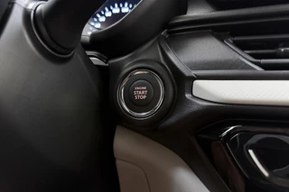 Suzuki Swift 1.2 Comfort Smart Hybrid | Cruise control | Navigatie | Airco | Parkeersensoren / 29