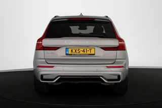 Volvo XC60 2.0 T6 Plug-in hybrid AWD R-Design Pano Trekhaak Harman Kardon Stoelverwarming 21" / 18