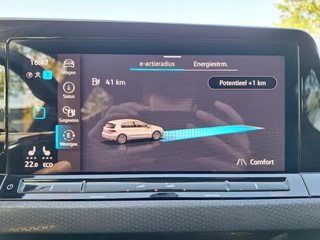 Volkswagen Golf GTE 245pk DSG Hybrid (Trekhaak,Camera,Virtual,IQ) / 40