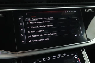 Audi Q7 55 TFSIe 381pk quattro Pro Line S Leder Memory Sluithulp B&O Panoramadak Camera Stoel + Stuurverwarming Luchtvering Navigatie 2x S-Line / 38