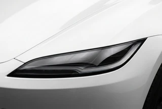 Tesla Model 3 Long Range Premium Highland AWD 78kWh SOH 92.5% l FSD4 (HW4) l AMD RYZEN l Warmtepomp / 9