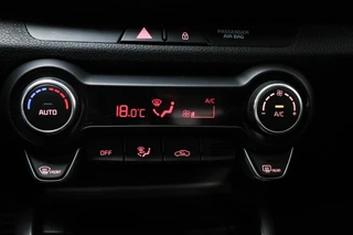 Kia Stonic 1.0 T-GDi MHEV GT-Line | LEDER | STUURVERWARMING | DAB | APPLE | CAMERA / 41