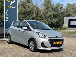 Hyundai i10 1.0I Comfort '' Infotainmentsystem - USB - CC - Elektrische ramen '' / 7