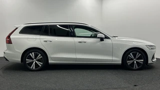 Volvo V60 2.0 B3 Momentum Advantage TREKHAAK CARPLAY NAVI ADAPTIEF CRUISE CAMERA. / 10
