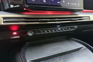 Lancia Ypsilon 1.2 Turbo Hybrid LX / 23