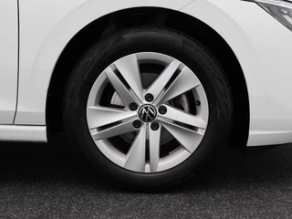 Volkswagen Golf 1.0 TSi 115 Pk Life | Adaptive cruise | Climatronic | Navigatie | CarPlay | 16 Inch | 83.232 Km !! / 6