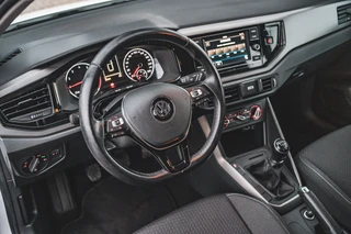 Volkswagen Polo 1.0 TSI Comfortline / 31