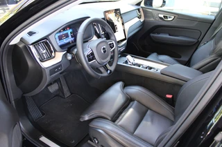 Volvo XC60 2.0 T8 Ultra Bright  | Facelift | Luchtvering | Massage | H/K | Head-Up / 9