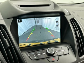 Ford Kuga 1.5 EcoBoost Vignale | Trekhaak | Leder | Panorama | Adaptive-cruise | Stoelverwarming | / 19
