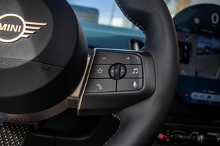 Mini Countryman 1.5 C Favoured XL, Pano, Leder, ACC, H&K / 17