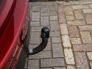 Mazda 3 2.0 GT-M | Leder | Xenon | Keyless | Head-up display | Bose | Trekhaak | PDC v+a | Stoelverwarming / 13