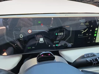 Kia EV4 GT-Line Business Edition 81.4 kWh | Keyless | Adaptive cruise control | Stoel + Stuur verwarming | Navigatie | Apple Carplay/Android Auto / 17