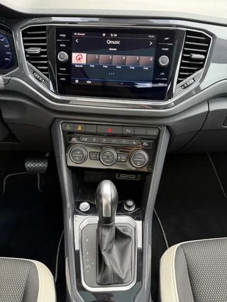 Volkswagen T-Roc 1.5 TSI Sport Business R | Pano | Camera | Keyless | / 21