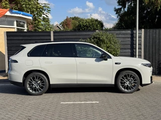 Leapmotor C10 Design REEV 28.4 kWh 218PK Automaat Navigatie, Camera 360, Lichtmetalen velgen, Elektrische Achterklep, Kunstlederen bekleding, Stoel Verwarming & Ventilatie / 8