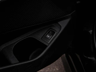 BMW 3-serie Touring M340i xDrive High Executive M Sport B58 | Panoramadak | Laser LED | Driving Assistant Prof | Trekhaak | HUD | Keyless | Memory | Ambianceverlichting | 19" | Dealeronderhouden | incl. BTW / 44