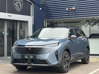 Peugeot 5008 GT Hybrid 145pk e-DCS6 | Adaptieve Cruise Control |Apple Carplay/Android Auto | Stoelverwarming | Lichtmetalen Velgen 19 Inch | Rondom zichtcamera | Dodehoek bewaking