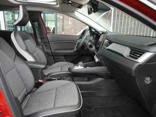 Renault Captur 1.6 E-Tech Plug-in Hybrid 160 Intens | Panorama dak | Achteruitrijcamera | Lichtmetalen velgen | Navigatie | Cruise control | Stoelverwarming | / 16