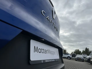 Renault Captur 1.0 TCe 100 Intens  | NL Auto | Navigatie | Climate Control | Parkeersensoren | Keyless | Lichtmetaal | Apple CarPlay / Android Auto / 21