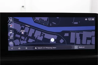 Kia EV6 Light Edition 63 kWh - SOH 99,7%  - Navigatie - Adaptive Cruise Control - Stoel/Stuur verwarming - Apple Carplay/Android Auto - Fabrieksgarantie tot 02-2032 / 45
