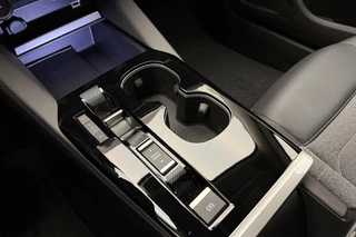 Citroen C5 X 1.2 PureTech Feel 130 PK Automaat | Navigatie | Camera | Keyless | Lichtmetalen velgen | Extra getint glas | Adaptive cruise control | Weinig kilometers / 29