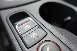 Audi Q3 1.4 TFSI  | Trekhaak | Navi | NAP | Clima | BOVAG garantie | / 26