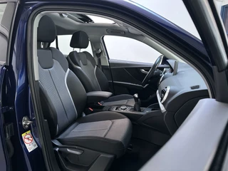 Audi Q2 30 TFSI Advanced Edition Panoramadak Stoelverwarming App-Connect DAB+ / 6