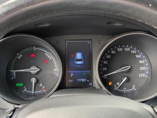 Toyota C-HR 1.8 Hybrid Bi-Tone 100% OH AIRCO NAVIGATIE ADAPTIVE CRUISE CONTROL / 16
