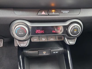Kia Stonic 1.0 T-GDi MHEV 100pk DynamicPlusLine |Navi |Camera |25dkm! / 18