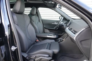 BMW X1 xDrive25e  | M-Sport | Panodak | Trekhaak | Camera | Leder | / 21