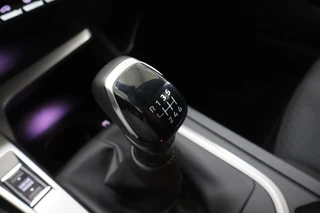 Peugeot 308 110 Active Pack Business Nav/Clima/LMV / 25