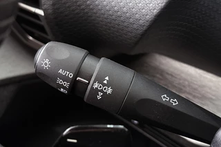 Citroen C5 X 1.6 Plug-in Hybrid 225 Feel Stoelverwarming Adaptieve Cruise Control / 41