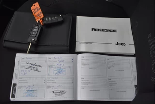 Jeep Renegade 1.4 MultiAir Latitude  | NL-Auto | Cruise Contr | Airco | Bluetooth | LM-Velgen | NAP / 22