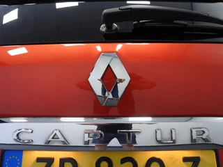 Renault Captur 1.2 TCe Aut. Intens NAVI/CLIMA/LED/TREKH./17"LMV! / 27