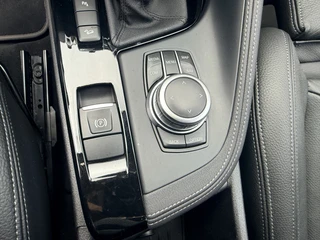 BMW X1 xDrive20i High Executive  | Afn. trekhaak | Pano | LED | Leder | Sportstoelen | Apple/Android | Stoelverwarming / 31