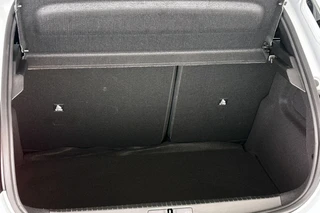 Lancia Ypsilon 1.2 Turbo Hybrid 110pk / 10