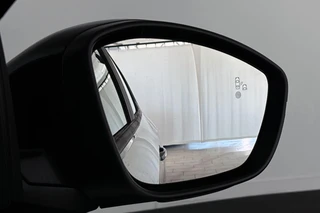 Opel Corsa Electric Long Range Edition 51 kWh Achteruitrijcamera Apple CarPlay Parkeersensoren Voor en Achter / 22