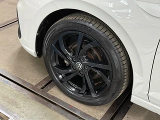 Volkswagen POLO 1.0 TSI Style Black Edition Business | Matrix LED | IQ.Light |CarPlay | Stoelverwarming | ACC | Camera | Trekhaak / 44