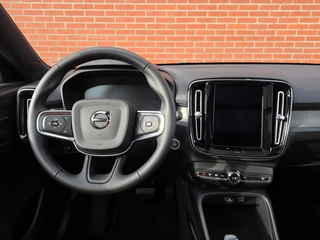 Volvo XC40 1.5 T4 Recharche Inscription | SOH 99%! | Panoramadak | Harman/Kardon | Leder | Camera | Navigatie | Cruise Control / 13