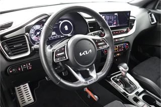 Kia XCeed 1.5 T-GDi GT-Line  - Automaat - Panorama dak - Stoel/Stuur verwarming - Navigatie - Climate Control - Achteruitrijcamera - Elektrische Achterklep - Fabrieksgarantie tot 01-2032 / 18